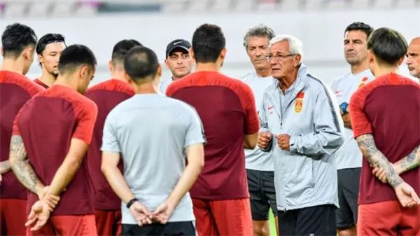  奥斯纳布鲁克团队足球理念在德甲赛场获验证