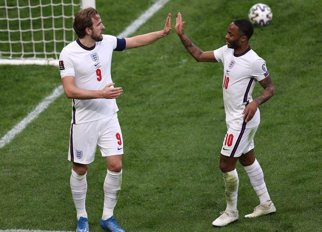  凯恩传射建功英格兰队长助热刺力克维拉